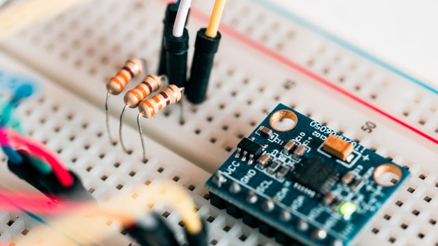 How to Use a Breadboard