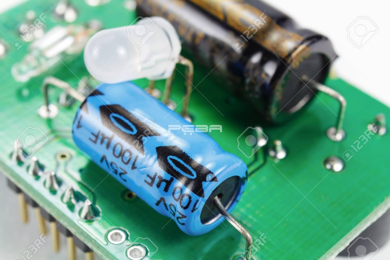 Capacitor circuit board