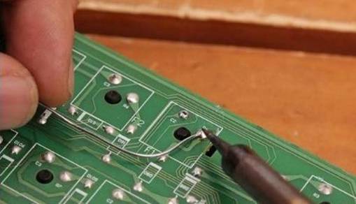 Issue and solution of the solder connection